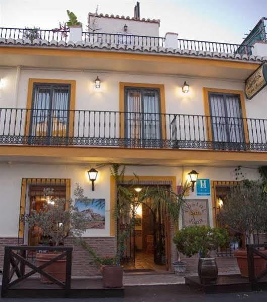Hostal San Juan Salobreña Buitenkant foto